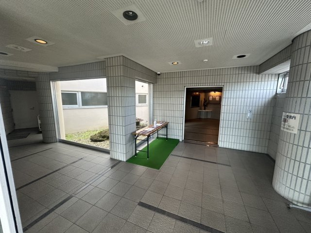 グリーンキャピタル岩切のエントランス