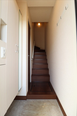 【玄関】 | クレスト