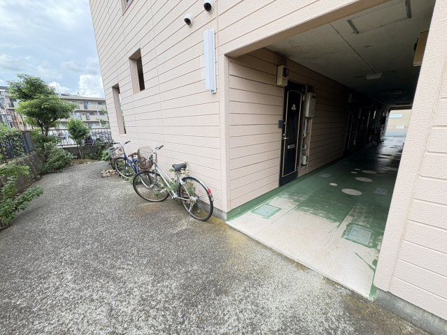 ビートルズの駐車場