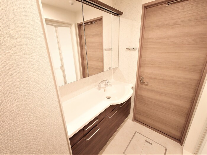 フルールヴェールの独立洗面台