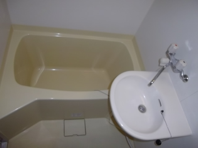 ジョイフルコートの浴室