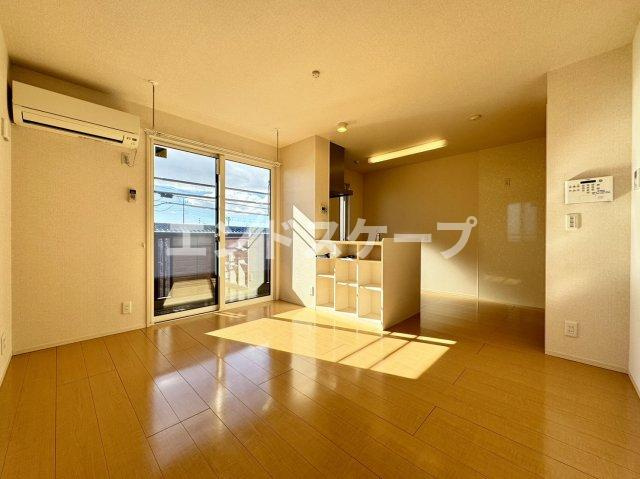 ラフェリアの居間・リビング|高崎、前橋、伊勢崎エリアのお部屋探しはエンドスケープまで！お客様の理想お聞かせ下さい♪