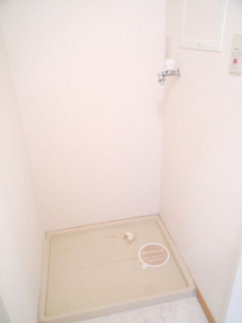 サンライズⅣの設備|洗濯機置き場