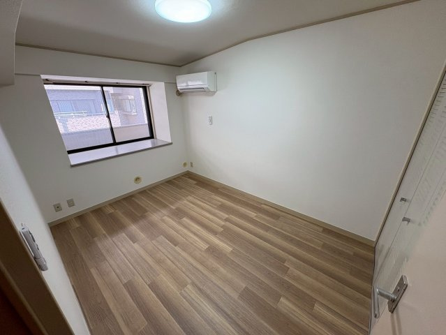 リズ市川平田のその他