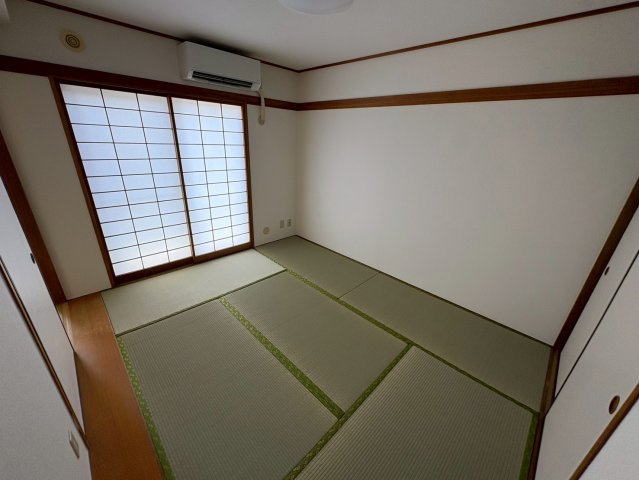 リズ市川平田のその他