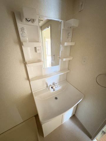 ベルウッド宮久保の独立洗面台