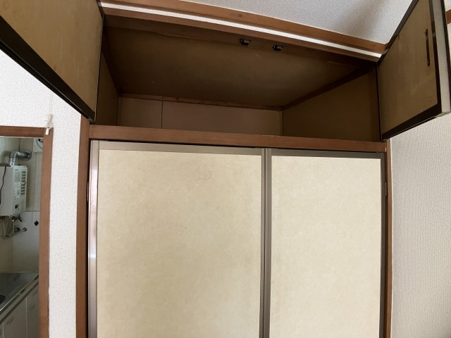 メゾン・タカツの収納