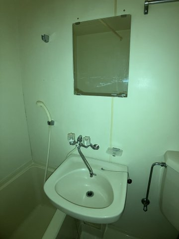 メゾン・タカツの洗面所