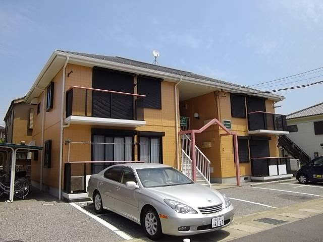 メゾンプレミールBの駐車場