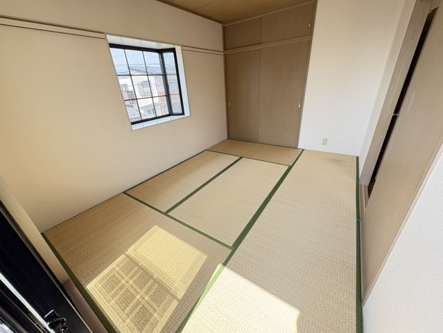 リュミエールの和室