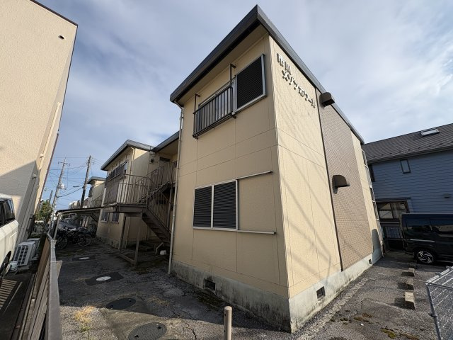市川メゾンポワールの外観
