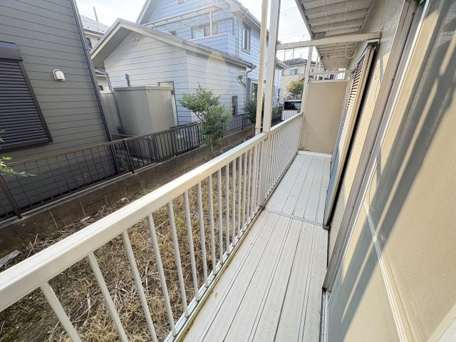 市川メゾンポワールのバルコニー