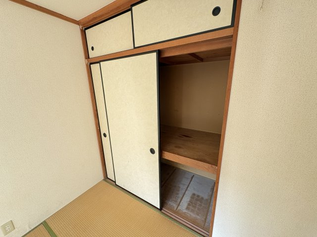 市川メゾンポワールの収納