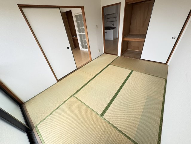 ガーデンホームズⅠの和室