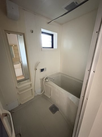 ガーデンホームズⅠの浴室