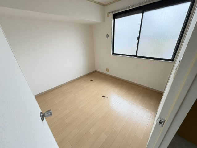 ガーデンホームズⅠの居間・リビング