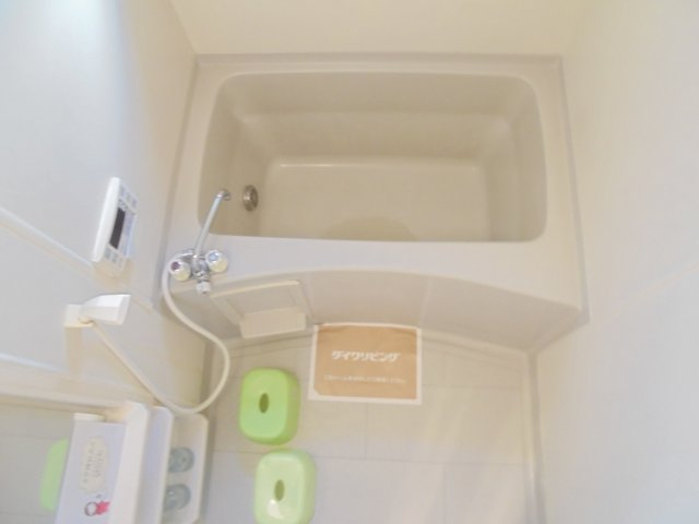 サニーコート田辺Ａの浴室