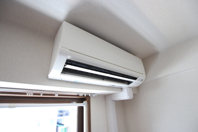 エアコン１基付き
