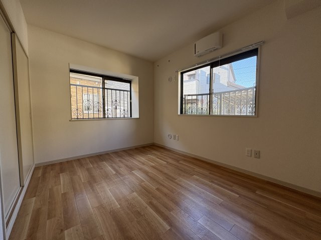 ボーマノワのその他