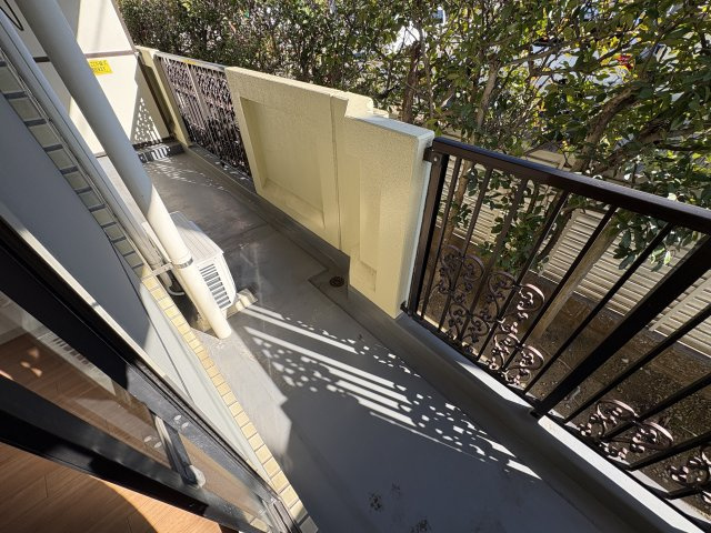 ボーマノワのバルコニー