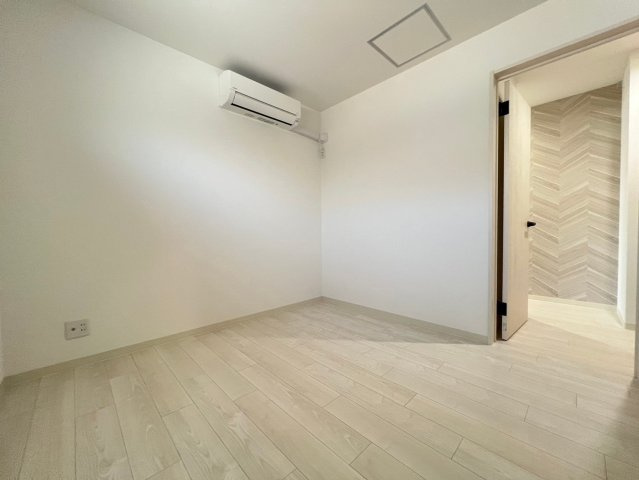 クリエオーレ一津屋Ⅰの洋室
