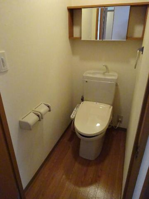 【トイレ】 | オールドベスト・せいら | シャワー付トイレ