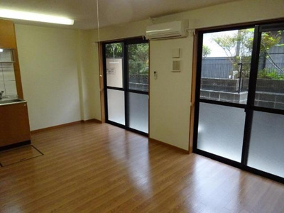 【居間・リビング】 | オールドベスト・せいら | リビング