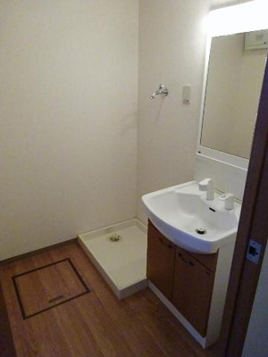 【洗面所】 | オールドベスト・せいら | 洗髪洗面化粧台