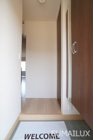 熊本市中央区平成１丁目のアパートの玄関