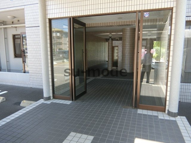 リファインドカースルの周辺