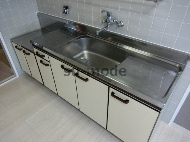 リファインドカースルのキッチン