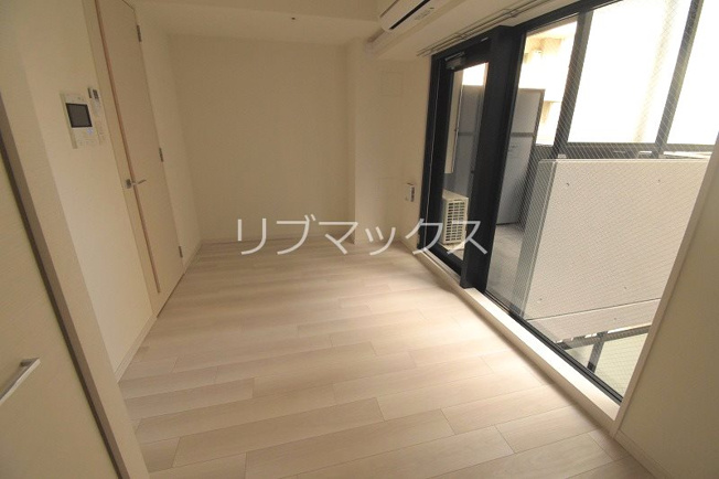 【居間・リビング】S-RESIDENCE新大阪Rish