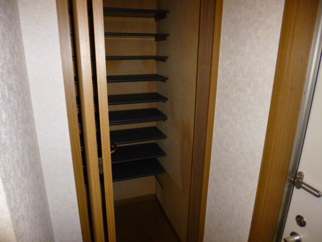 サンライズ２の玄関