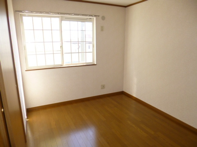 サンライズ２の洋室