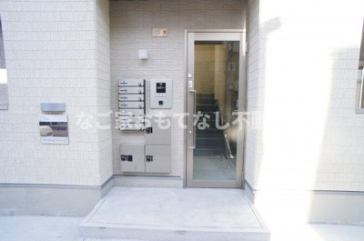 【エントランス】 | ハーモニーテラス稲生町Ⅲ