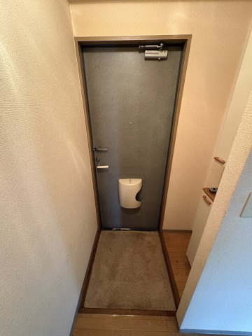 コンフォートMORIの玄関