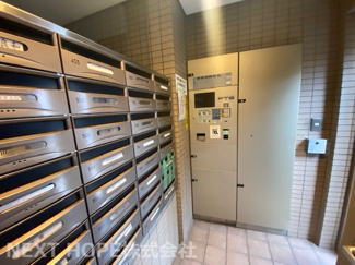 【設備】 | フェルティ・パーク伊丹昆陽 | 宅配BOX・集合ポストです♪お留守の時も荷物が受け取れます！