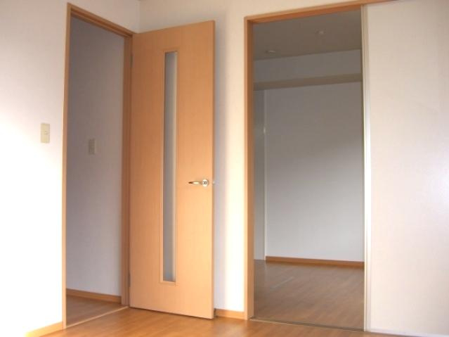 ポルクⅥの洋室