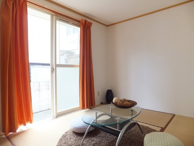 メゾン美里Ａの和室