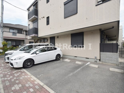 【駐車場】 | メゾン・ド・ふじ　旭化成ヘーベルメゾンHEBEL HAUS | 駐車場完備です
