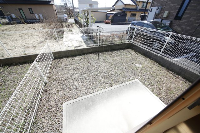 リビングタウン小倉町の庭