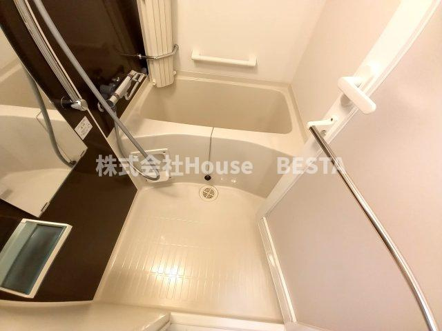 アドバンス三宮シュロスの浴室