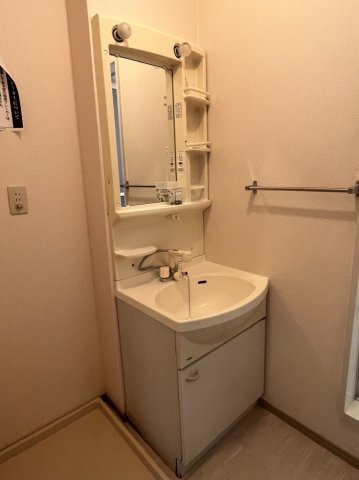 クレールフォンテの独立洗面台