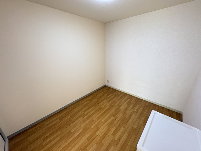 エクレールＡ棟の洋室