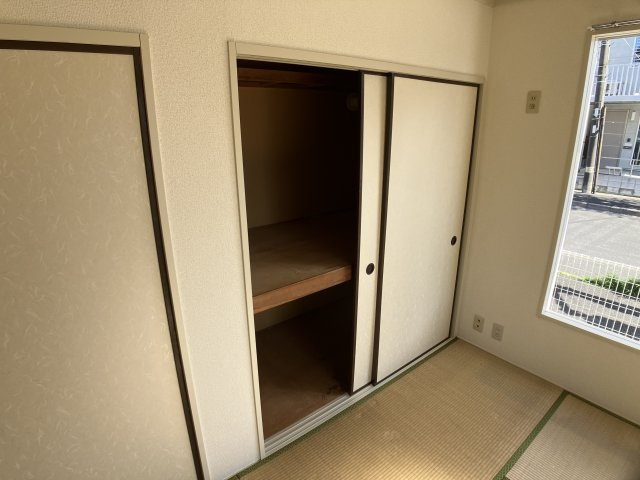 エクレールＡ棟の収納