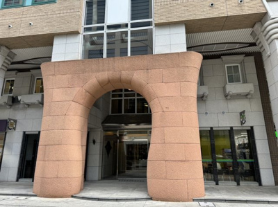 【エントランス】 | 日本ビルヂング