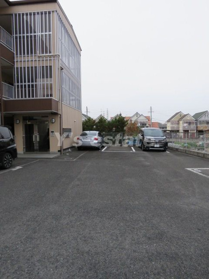 【駐車場】 | サニーウェル新石切