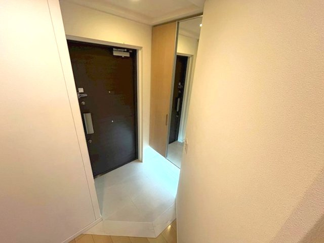 ワコーレ神戸元町マークスの玄関