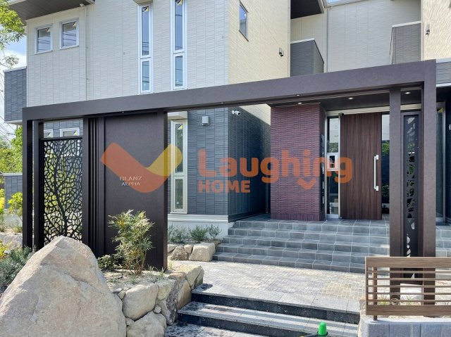 グランツ アルファのエントランス|エントランスです