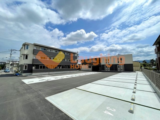 グランツ アルファの駐車場|駐車場です